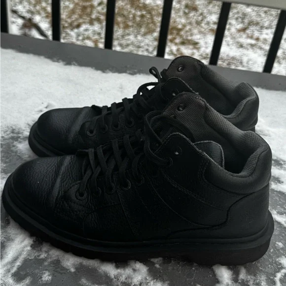 Dr. Martens Harris Black Leather Sneakers Size 10 - Picture 6 of 16